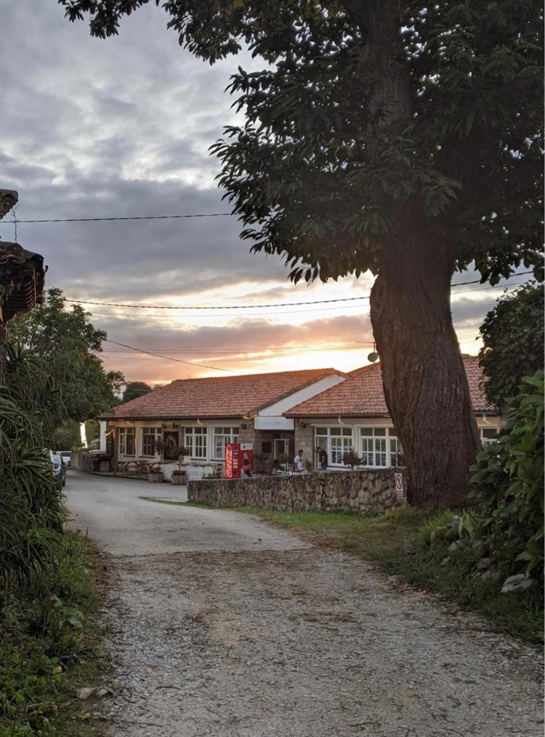 Hostel Gulpiyuri Llanes Villahormes Ngoại thất bức ảnh